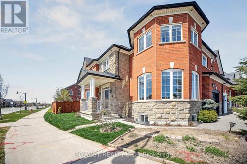 83 Skinner Rd, Hamilton, ON, L8B1W5 | Card Image