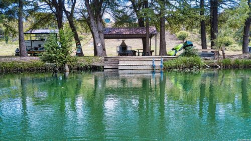 170 Teich Ln, Bandera, TX, 78003-4873 | Card Image