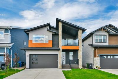 20 Ellington Cres, House detached with 4 bedrooms, 3 bathrooms and 4 parking in Red Deer AB | Image 2