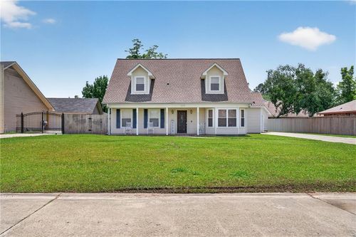 202 Oakmont Dr, Slidell, LA, 70460-5127 | Card Image