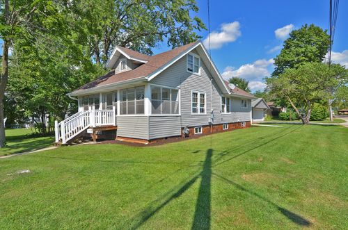 760 Guthrie St, Ottawa, IL, 61350-3848 | Card Image