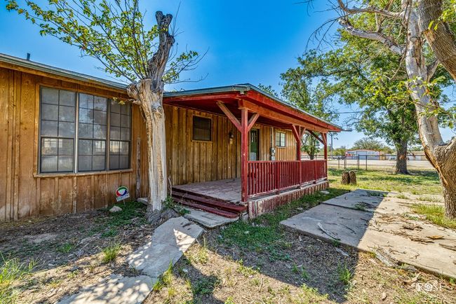 209 N Florida Ave, House other with 3 bedrooms, 3 bathrooms and 2 parking in Big Lake TX | Image 23