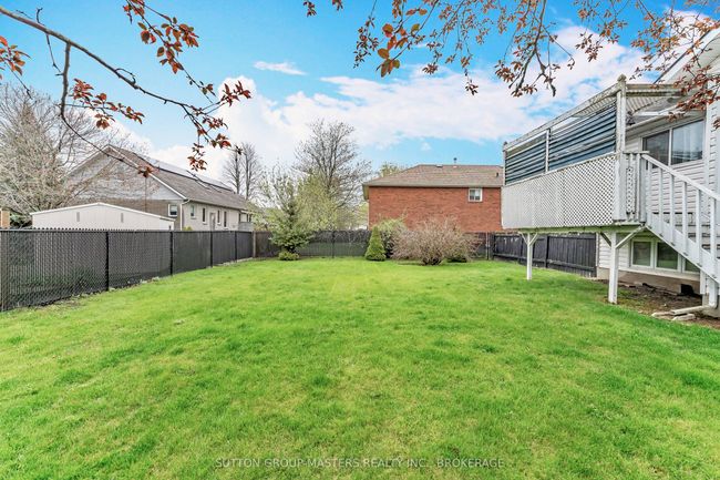 50 Davey Cres, House other with 4 bedrooms, 3 bathrooms and 4 parking in Amherstview ON | Image 35