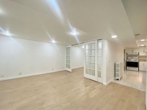 bsmt-114 Bellefair Ave, Toronto, ON, M4L3T8 | Card Image