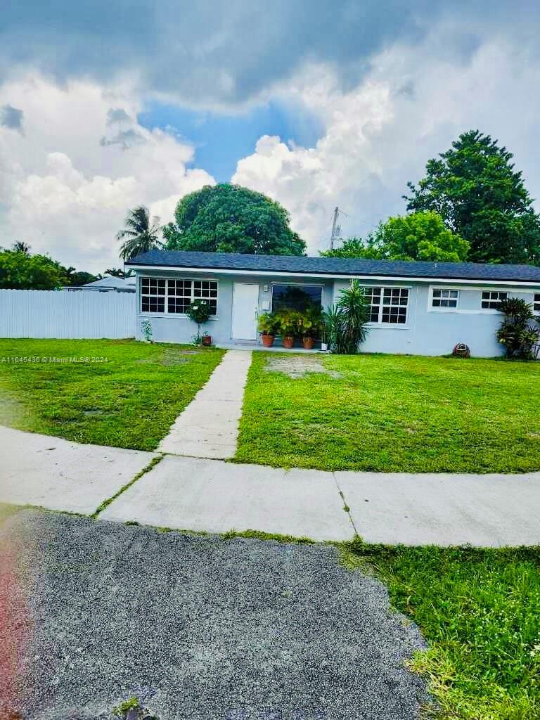 177th Ter, Miami Gardens, FL 33056