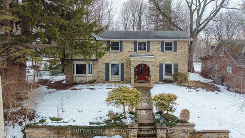 422 Riverside Dr, London, ON, N6H2R7 | Card Image