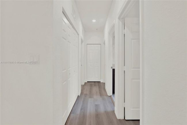 279 Se 31 St Ter, House other with 5 bedrooms, 3 bathrooms and null parking in Homestead FL | Image 19