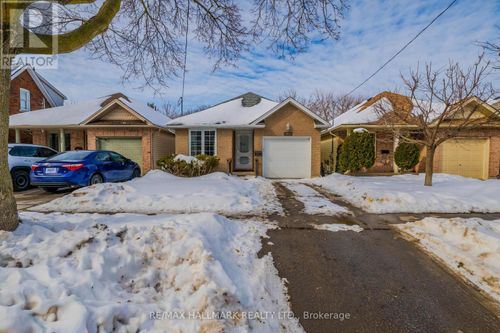 2-58 Waterloo St, Brantford, ON, N3T3R8 | Card Image