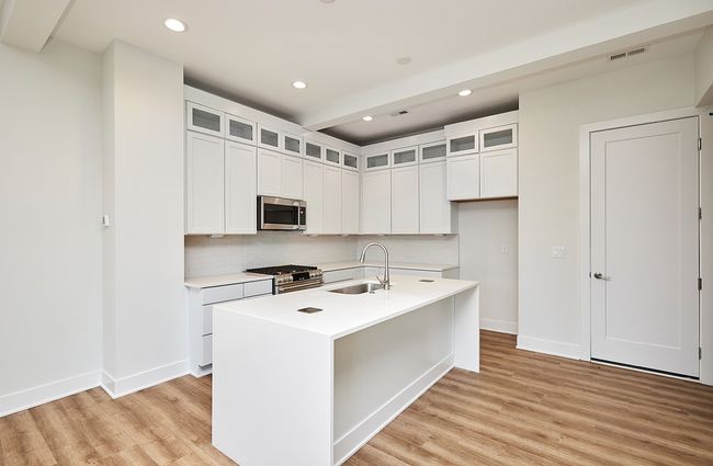812 E 2 Nd St, Condo with 3 bedrooms, 3 bathrooms and null parking in Des Moines IA | Image 8