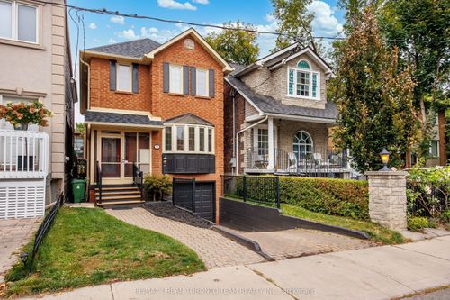 50 Ashland Ave, Toronto, ON, M4L1K1 | Card Image