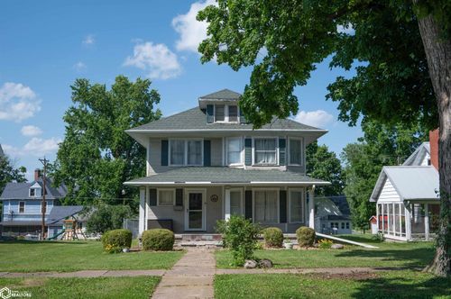 825 Clark St, Warsaw, IL, 62379-1329 | Card Image
