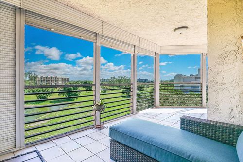 apt-609-7400 Radice Ct, Lauderhill, FL, 33319-4236 | Card Image