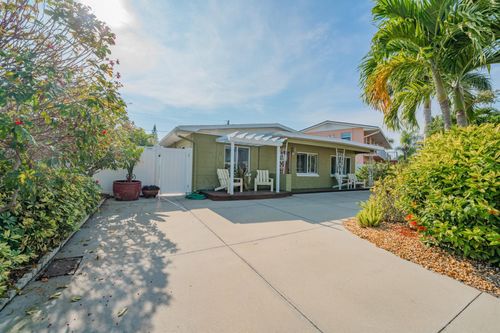 11140 3rd St E, Treasure Island, FL, 33706-4604 | Card Image