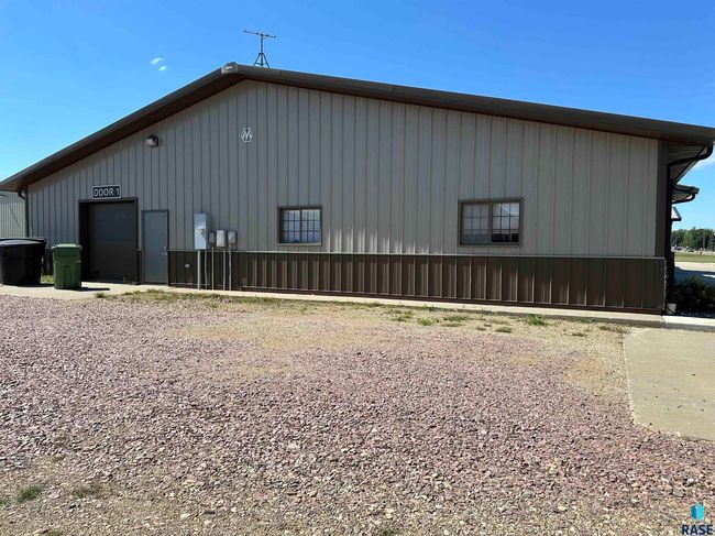 911 Sixth St, Home with 0 bedrooms, 2 bathrooms and null parking in Freeman SD | Image 84