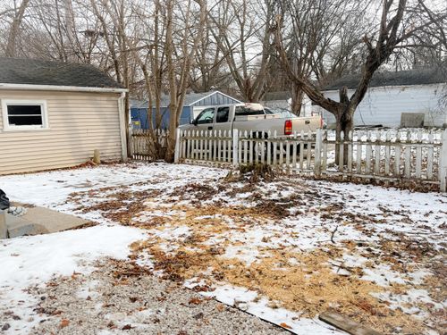 3207 W Oriole Dr, Milwaukee, WI, 53209-4126 | Card Image