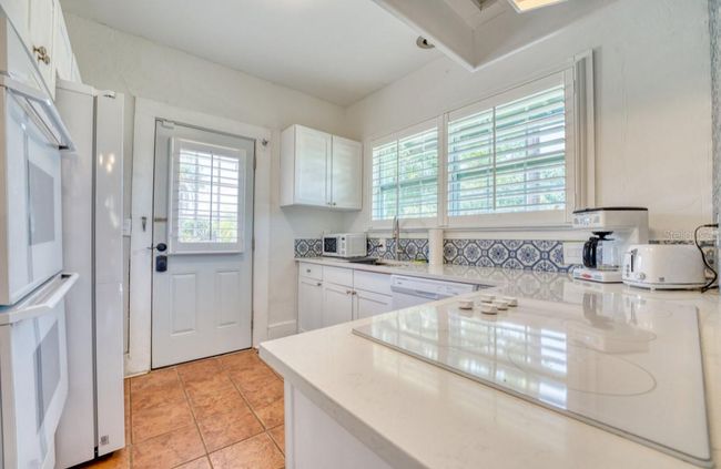 2002 Central Ave, House other with 2 bedrooms, 1 bathrooms and null parking in Sarasota FL | Image 25