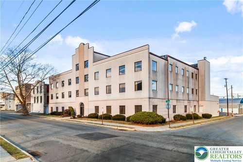 ste-200-1227 W Liberty St, Allentown, PA, 18102-2605 | Card Image
