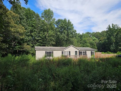 6518 Goldcreek Dr, Connelly Springs, NC, 28612-7554 | Card Image