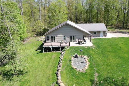 48990 County Highway 17, Vergas, MN, 56587-9482 | Card Image