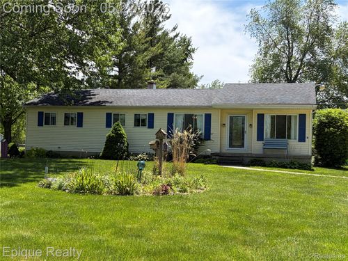 2192 E Wilson Rd, Clio, MI, 48420-7916 | Card Image