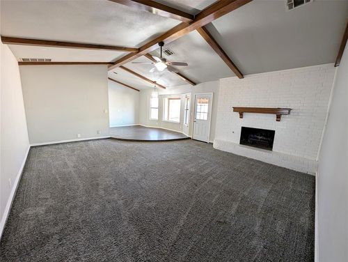 2209 N Lincoln Ave, Moore, OK, 73160-6347 | Card Image