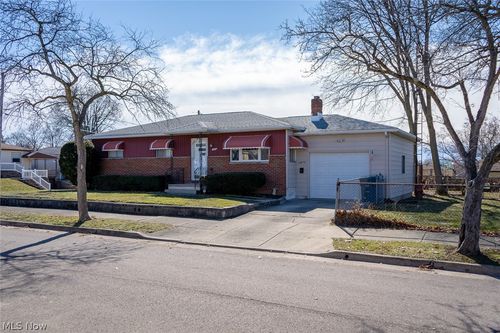 1876 Harding Ave, Akron, OH, 44312-2017 | Card Image