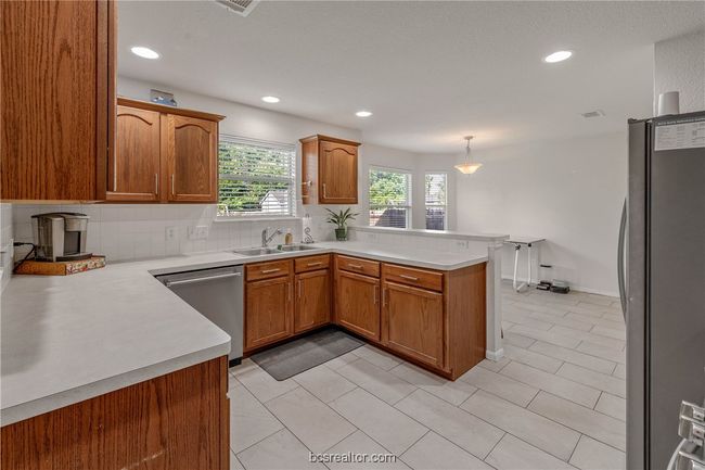 Kitchen | Image 7