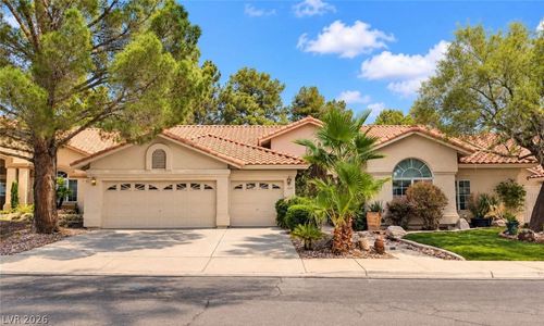 9108 Covered Wagon Ave, Las Vegas, NV, 89117-7011 | Card Image