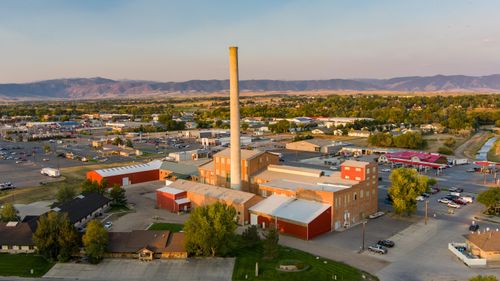 6834-sf-1402 Sugarland Dr, Sheridan, WY, 82801-5739 | Card Image