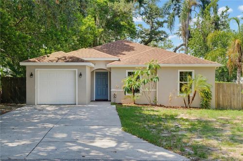 2107 W Clifton St, TAMPA, FL, 33603-1025 | Card Image