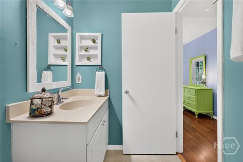 j7-401 N Cromwell Rd, Savannah, GA, 31410-3844 | Card Image