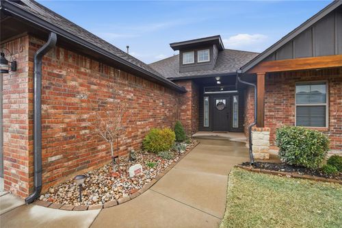 3920 Alnwick Lane, Oklahoma City, OK, 73179 | Card Image