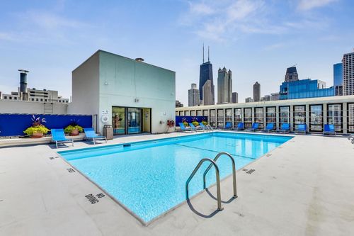 611-1 E Scott St, Chicago, IL, 60610-5242 | Card Image