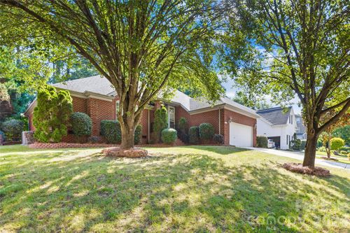 9325 Brown Gelly Dr, Huntersville, NC, 28078-2728 | Card Image