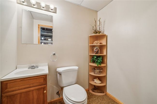452 Upper Service Rd, House other with 3 bedrooms, 3 bathrooms and 8 parking in Hookstown PA | Image 41