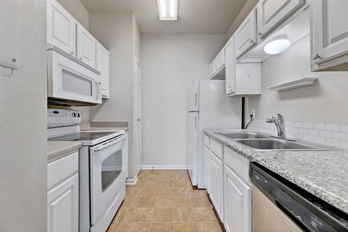 apt-212-12166 Metric Blvd, Austin, TX, 78758-8603 | Card Image