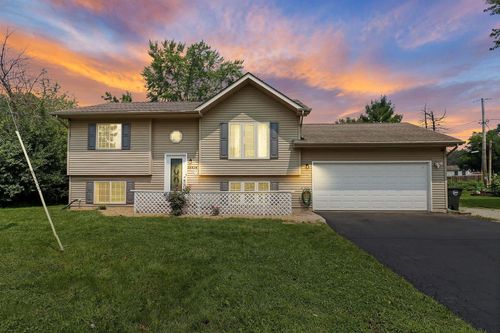 26824 105th St, Trevor, WI, 53179-9629 | Card Image