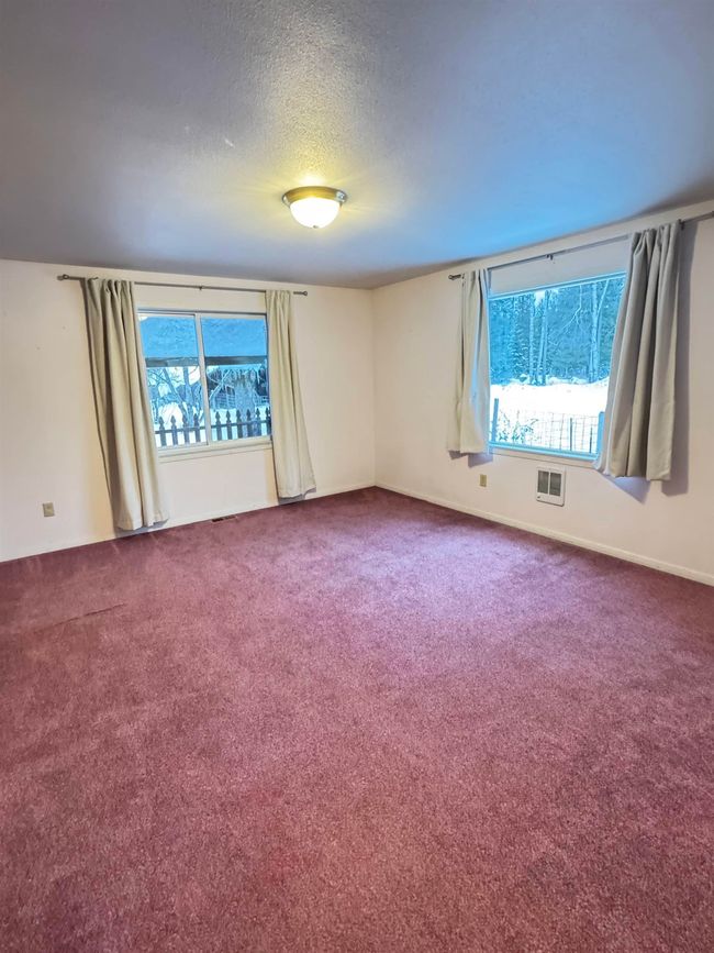 16682 Highway 31, House other with 3 bedrooms, 3 bathrooms and null parking in Metaline Falls WA | Image 10