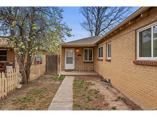 1717 Clinton St, Aurora, CO, 80010 | Card Image