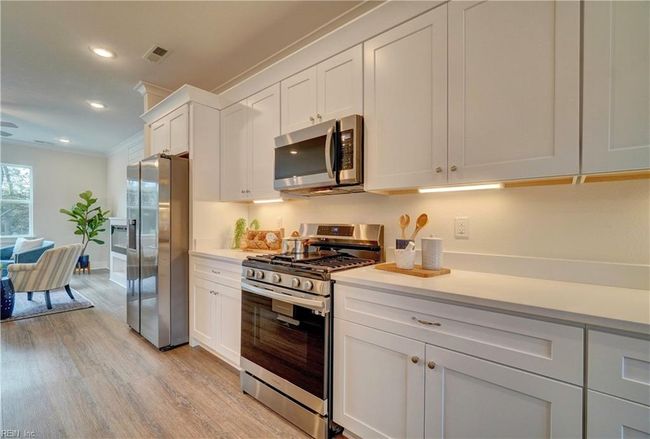 2919 Pretty Lake Ave, House attached with 4 bedrooms, 4 bathrooms and null parking in Norfolk VA | Image 14