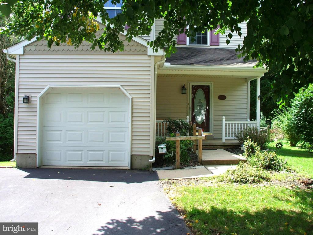 Picket Way, West Chester, PA 19382