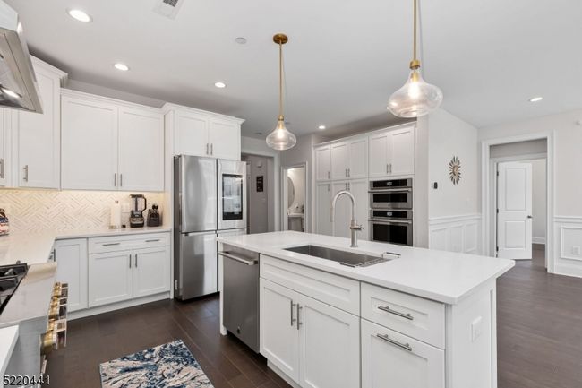 3 Beacon Pl, Townhouse with 3 bedrooms, 2 bathrooms and null parking in Warren NJ | Image 7