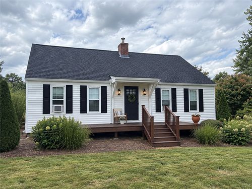 425 Hope Rd, Cranston, RI, 02921-2744 | Card Image