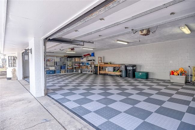 Check out this newly installed garage flooring! | Image 41
