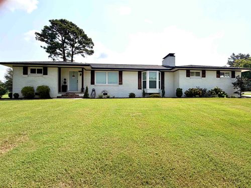 1509 Woodmont Dr, Tuscumbia, AL, 35674-3888 | Card Image