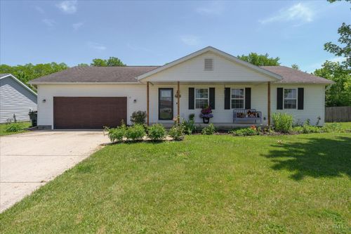 895 Riverbirch Rd, Washington Court House, OH, 43160-1352 | Card Image