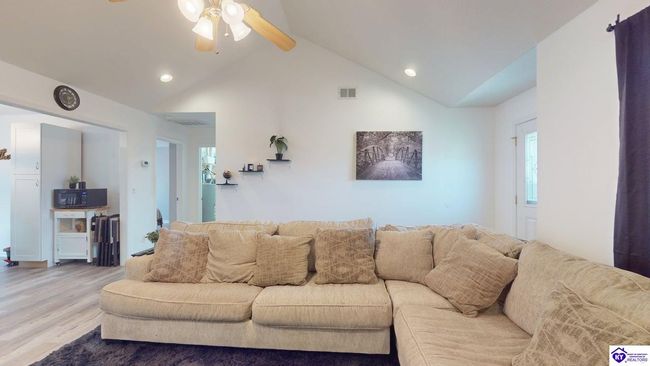 100 Derbyshire Ct, House other with 3 bedrooms, 2 bathrooms and null parking in Radcliff KY | Image 8