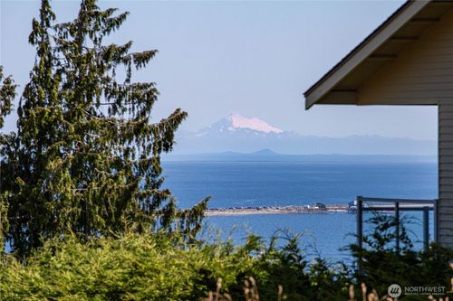 1421 W 5th St, Port Angeles, WA, 98363-1808 | Card Image