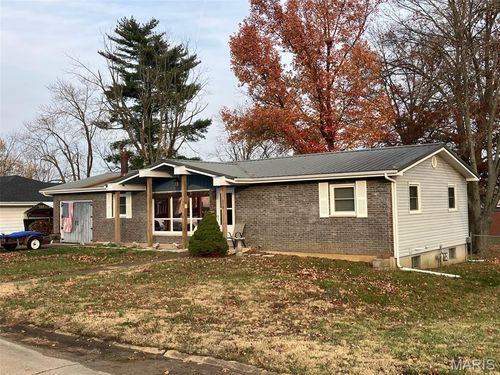 318 Davis Ct, Park Hills, MO, 63601-1717 | Card Image