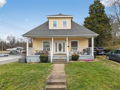 118 W 2nd Ave, Central City, KY, 42330-1402 | Card Image